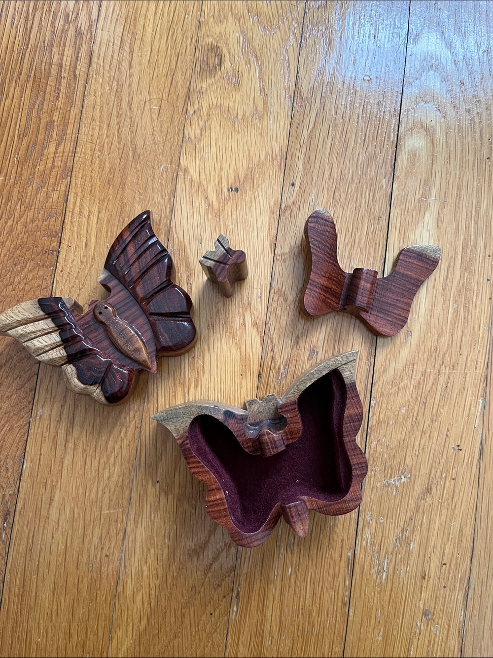 Butterfly Carved Wooden Puzzle Jewelry Box Small Treasure Keeper 4 Pieces - Picture 3 of 10